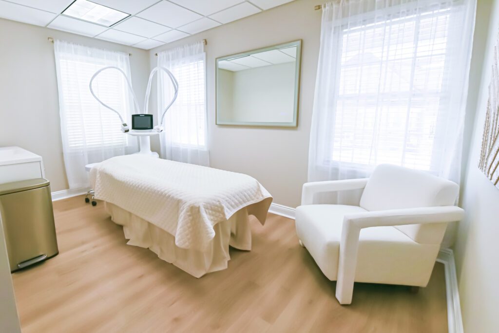 Aesthetician's treatment room with the Icoone machine.